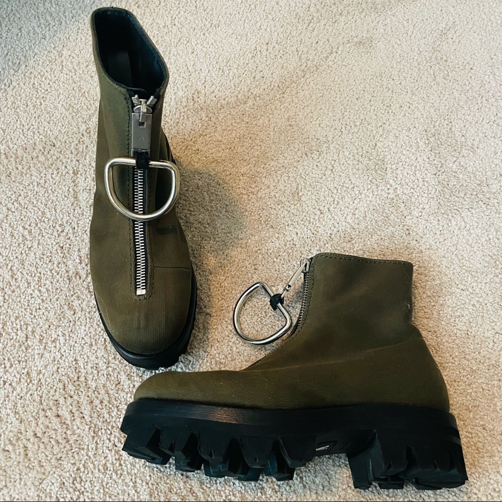 1017 Alyx 9SM D Ring boots